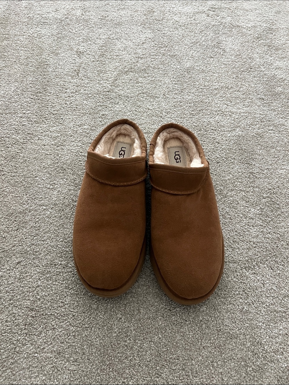 Ugh slippers size 9